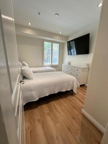 Irvine Gem Luxury Condo Near Irvine Business & Uci Hospital Extérieur photo